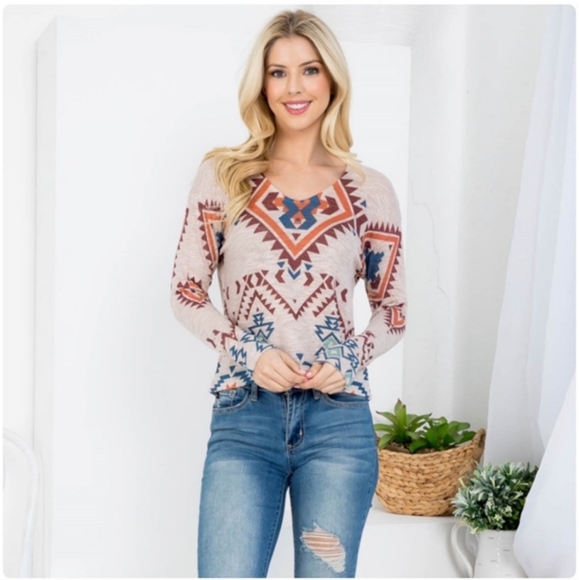 Aztec Print Long Sleeved Top 💖2 left! - Picture 2 of 6